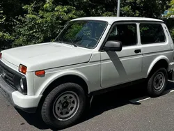 Grün Gebraucht 2018 Lada niva SUV | 7.999 € (Superpreis)