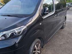 Schwarz Gebraucht 2019 Toyota Proace Comfort Van | 30.000 € (Guter Preis)