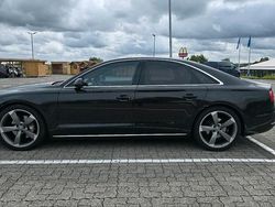Braun Gebraucht 2012 Audi A8 Sport Limousine | 21.800 € (Fairer Preis)