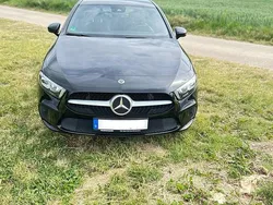 Schwarz Gebraucht 2019 Mercedes A180 Progressive Limousine | 19.999 € (Guter Preis)