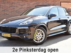 Blau Gebraucht 2015 Porsche Cayenne Sport SUV | 27.823 € (Fairer Preis)
