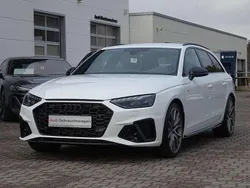 Arkonaweiß Gebraucht 2024 Audi A4 Competition Kombi | 42.200 € (Fairer Preis)