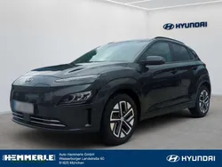 Dark knight / mic Gebraucht 2022 Hyundai Kona Trend SUV | 24.980 € (Teuer)