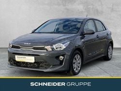 Grau Gebraucht 2023 Kia Rio Spirit Limousine | 14.890 € (Fairer Preis)