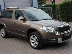 Braun Gebraucht 2010 Skoda Yeti Ambition SUV | 6.990 € (Fairer Preis)