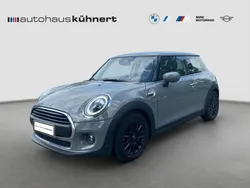 Moonwalk grey metallic Gebraucht 2020 Mini ONE Kleinwagen | 21.875 € (Teuer)