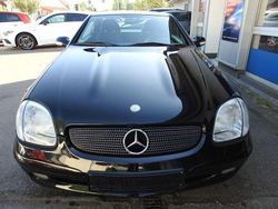 Schwarz Gebraucht 2003 Mercedes SLK200 Edition Cabrio | 5.999 € (Etwas zu teuer)