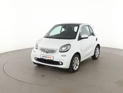Weiß Gebraucht 2019 Smart ForTwo Coupé Basis Coupé | 14.390 € (Teuer)