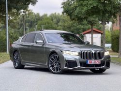 Grau Gebraucht 2019 BMW 740 Performance Limousine | 45.500 € (Teuer)
