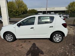 Weiß Gebraucht 2018 Dacia Sandero Essentiel Kleinwagen | 8.350 € (Fairer Preis)