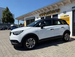 Weiß Gebraucht 2018 Opel Crossland X Innovation SUV | 14.900 € (Fairer Preis)