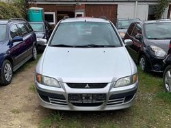 Rot Gebraucht 2003 Mitsubishi Space Star Kombi | 1.299 € (Fairer Preis)