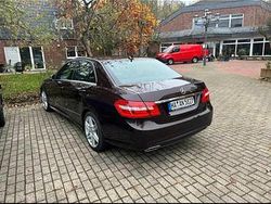 Schwarz Gebraucht 2012 Mercedes E300 Limousine | 12.500 € (Fairer Preis)