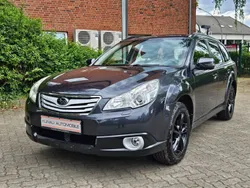 Grau Gebraucht 2011 Subaru Outback Exclusive+ SUV | 9.750 € (Superpreis)