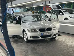 Silber Gebraucht 2011 BMW 318 Kombi | 5.999 € (Guter Preis)
