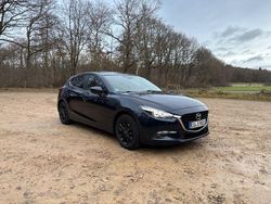 Blau Gebraucht 2018 Mazda 3 Sports-Line Limousine | 12.000 € (Guter Preis)