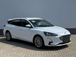 Weiß Gebraucht 2019 Ford Focus Titanium Kombi | 11.900 € (Fairer Preis)