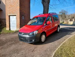 Schwarz Gebraucht 2011 VW Caddy Trendline Van / Kleinbus | 7.590 € (Fairer Preis)