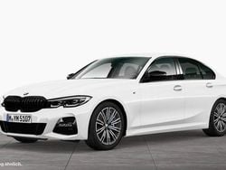 Weiß Gebraucht 2021 BMW 330 Shadowline Limousine | 38.912 € (Fairer Preis)