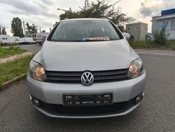 Silber Gebraucht 2009 VW Golf Plus Cross Comfortline Van / Kleinbus | 4.990 € (Fairer Preis)