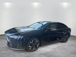 Jet black (schwarz) Gebraucht 2025 Mazda 6e Takumi-Line Limousine | 41.980 € (Fairer Preis)