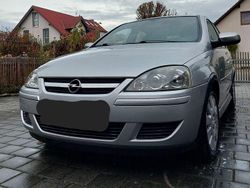 Silber Gebraucht 2004 Opel Corsa Limousine | 600 € (Guter Preis)