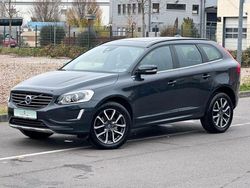 Grau Gebraucht 2017 Volvo XC60 Momentum SUV | 19.390 € (Superpreis)