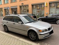 Silber Gebraucht 2003 BMW 320 Kombi | 1.200 € (Superpreis)