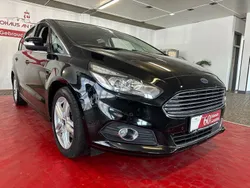 Schwarz Gebraucht 2016 Ford S-MAX Titanium Van / Kleinbus | 16.290 € (Etwas zu teuer)