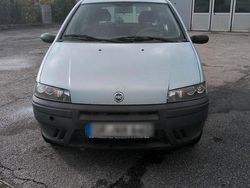 Blau Gebraucht 2003 Fiat Punto Kleinwagen | 700 € (Fairer Preis)