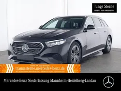 Grau Gebraucht 2024 Mercedes E220 Advanced Limousine | 47.980 € (Superpreis)
