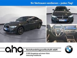 Grau Gebraucht 2022 BMW 320e Sport Line Limousine | 28.860 € (Fairer Preis)