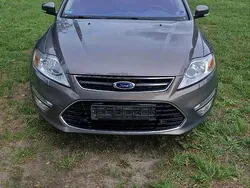 Braun Gebraucht 2011 Ford Mondeo Kombi | 6.500 € (Teuer)