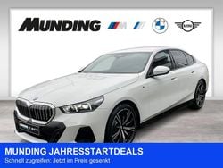 Alpinweiss iii Neu 2025 BMW 520 M Sport Limousine | 54.899 € (Superpreis)