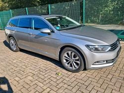 Silber Gebraucht 2015 VW Passat Comfortline Kombi | 12.900 € (Guter Preis)