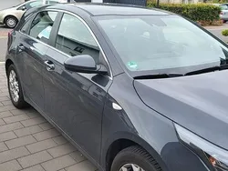 Grau Gebraucht 2023 Kia Ceed Vision Limousine | 22.900 € (Fairer Preis)