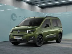 Grün Gebraucht 2024 Citroën Berlingo XTR Van / Kleinbus | 34.890 € (Teuer)
