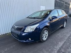 Blau Gebraucht 2010 Toyota Avensis Edition Kombi | 4.500 € (Fairer Preis)