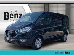 Schwarz Gebraucht 2019 Ford Tourneo Custom Titanium Van / Kleinbus | 31.390 € (Fairer Preis)