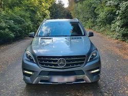 Grau Gebraucht 2013 Mercedes ML250 SUV | 23.700 € (Fairer Preis)