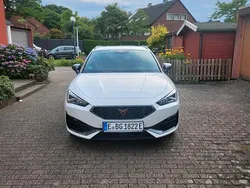 Weiß Gebraucht 2021 Cupra Leon Kombi | 24.500 € (Fairer Preis)