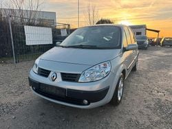 Grau Gebraucht 2005 Renault Scénic II Van / Kleinbus | 1.890 €