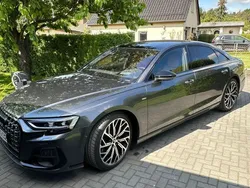 Grau Gebraucht 2023 Audi A8 Limousine | 78.990 € (Superpreis)