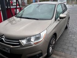 Gold Gebraucht 2012 Citroën C4 Tendance Limousine | 6.000 € (Fairer Preis)