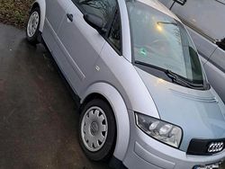 Silber Gebraucht 2002 Audi A2 Kleinwagen | 2.000 € (Guter Preis)