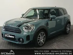 Sage green Gebraucht 2024 Mini Cooper Countryman SUV | 28.900 € (Guter Preis)