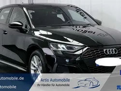 Brillantschwarz Gebraucht 2022 Audi A3 Sportback Kleinwagen | 25.990 € (Superpreis)