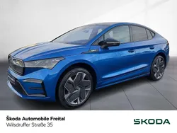 Raceblau metallic Gebraucht 2025 Skoda Enyaq iV RS SUV | 52.890 € (Fairer Preis)