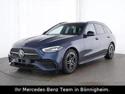 Blau Gebraucht 2024 Mercedes C200 AMG line Limousine | 45.790 € (Teuer)