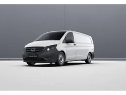 Arktikweiß Gebraucht 2020 Mercedes Vito Van / Kleinbus | 17.731 € (Guter Preis)